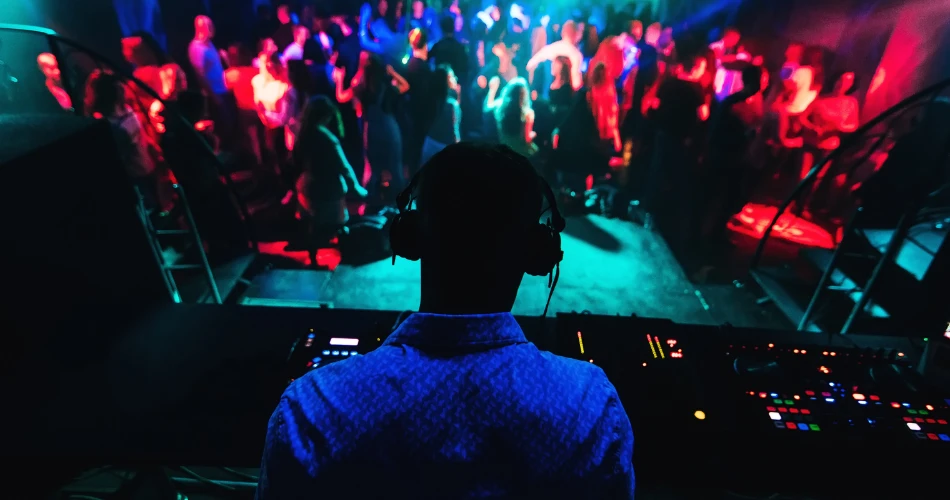 San Francisco Nightlife Guide: Where to Party, Drink & Dance in 2026